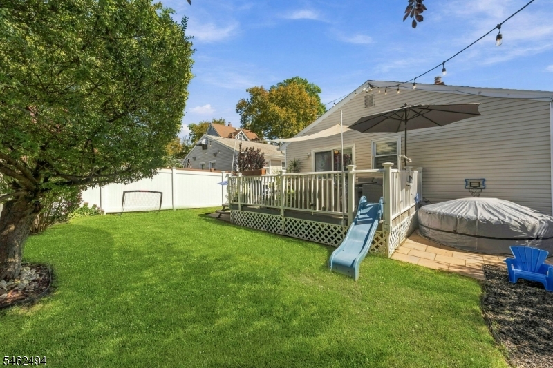 1446 Lambert St Property Photo 25