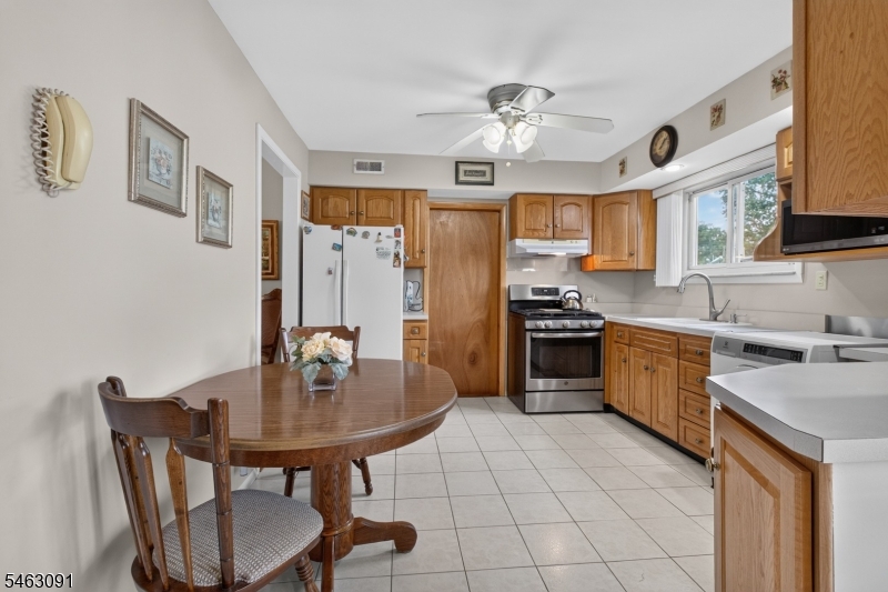 107 Cherry St Property Photo 15
