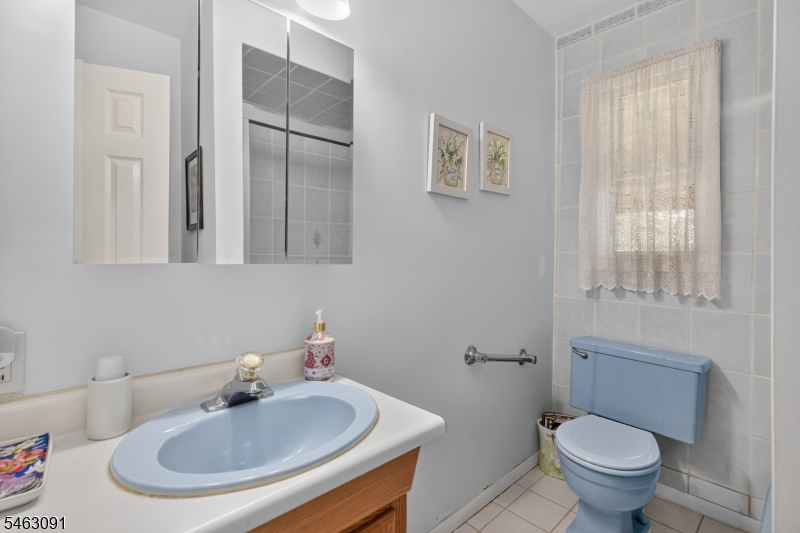 107 Cherry St Property Photo 28