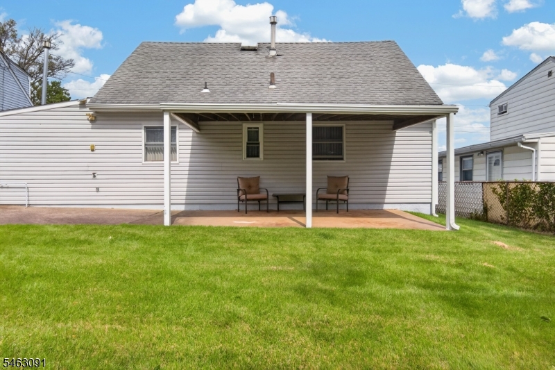 107 Cherry St Property Photo 29