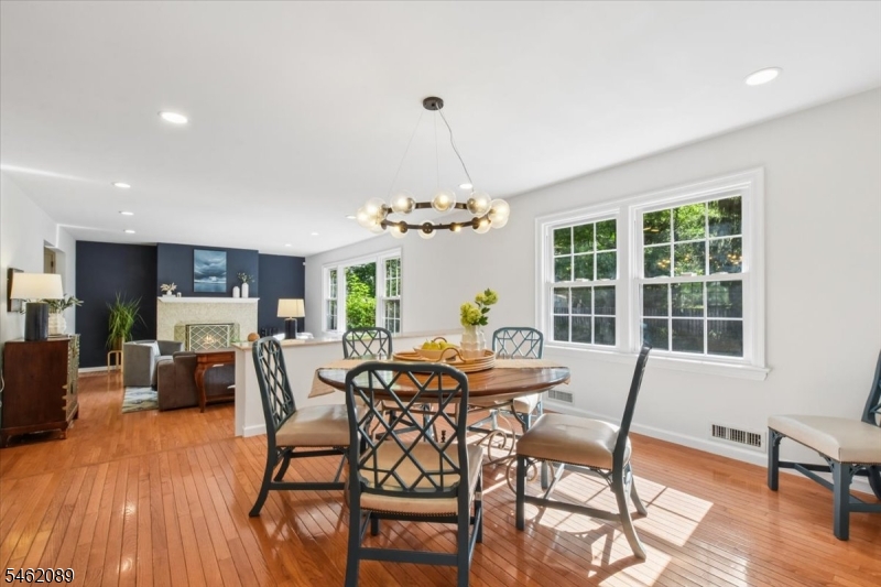 360 Long Hill Dr Property Photo 10