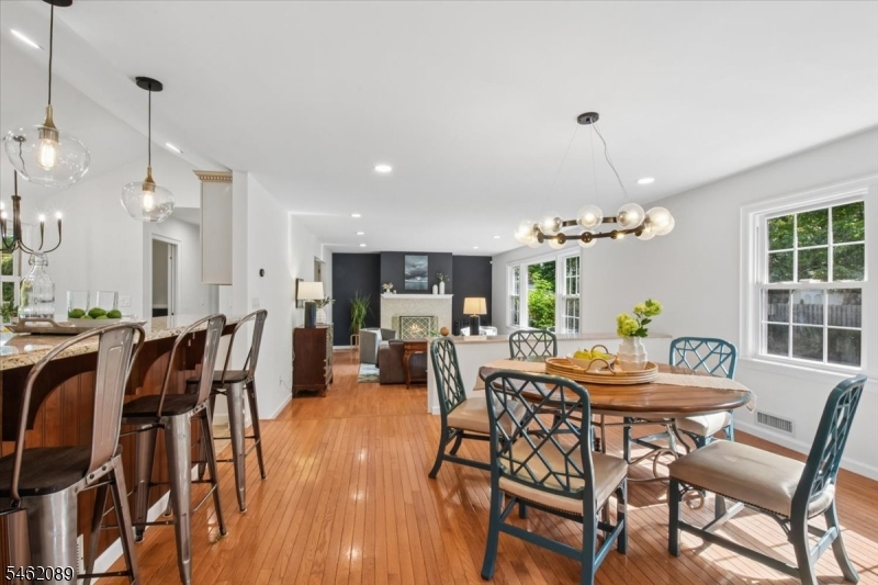 360 Long Hill Dr Property Photo 14
