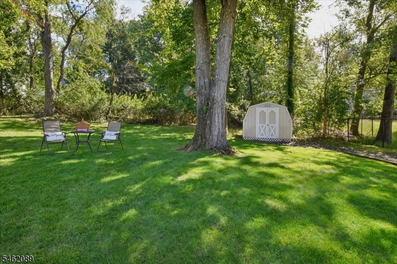 360 Long Hill Dr Property Photo 48