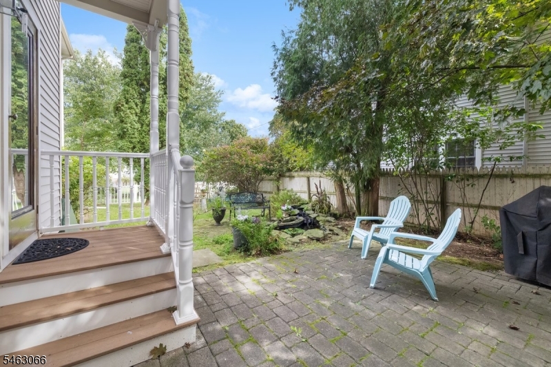 66 Hillside Ave Property Photo 31