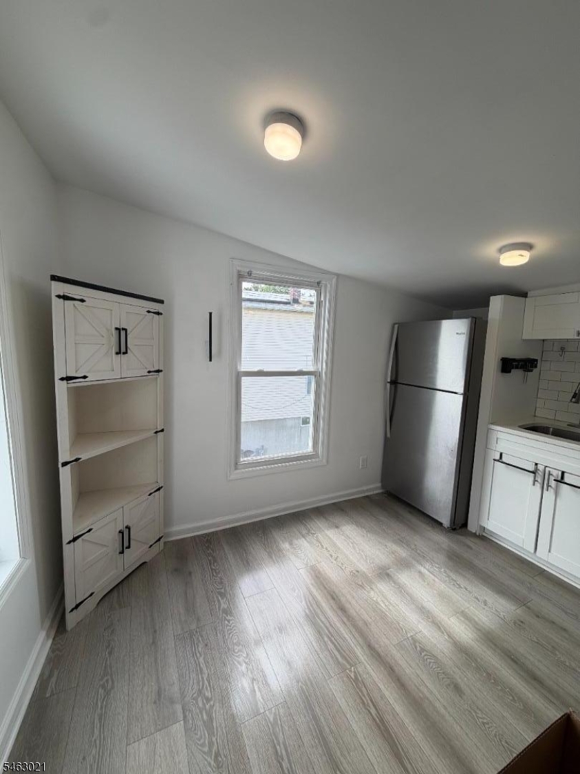 48 Entwistle Ave 2 Property Photo 3