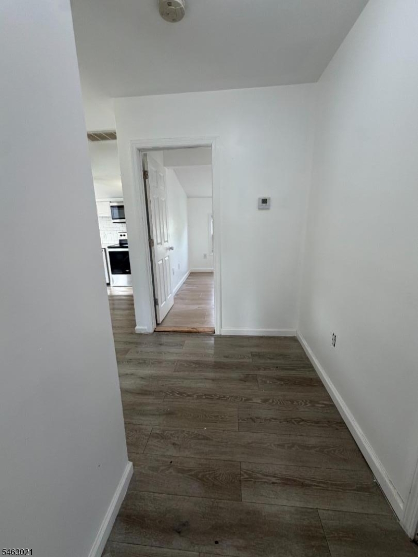 48 Entwistle Ave 2 Property Photo 6