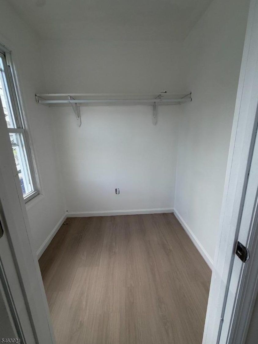 48 Entwistle Ave 2 Property Photo 10