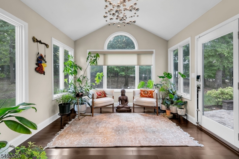 7 Gordon Pl Property Photo 1