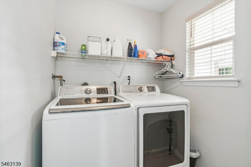 118 Brookside Ln Property Photo 6
