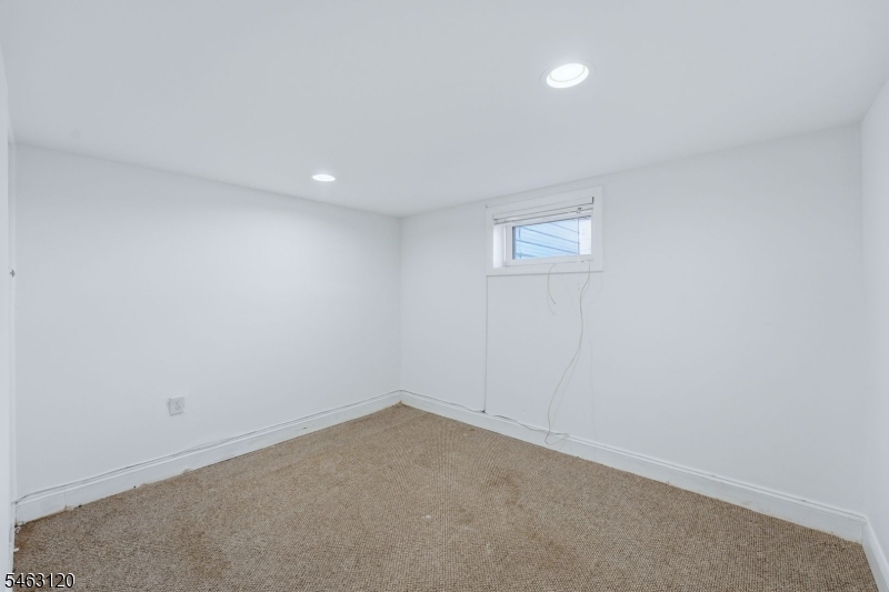107 Palisade Ave Property Photo 16