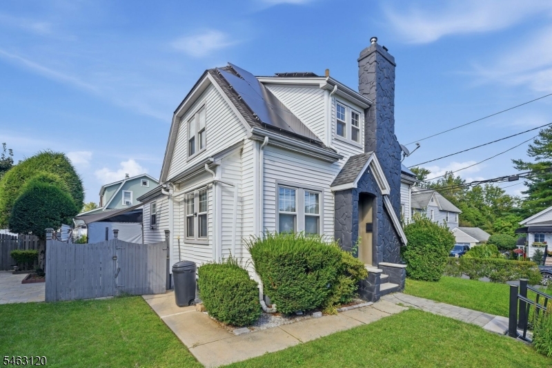 107 Palisade Ave Property Photo 43