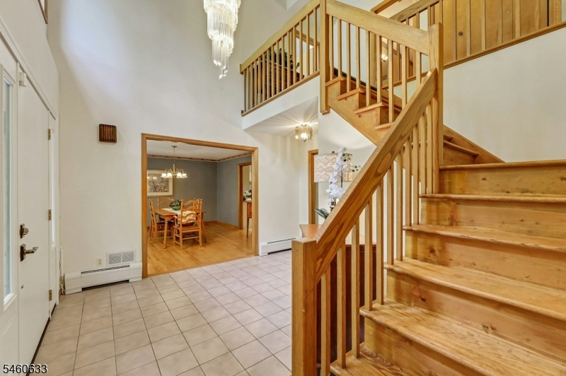 100 Cheshire Ln Property Photo 8