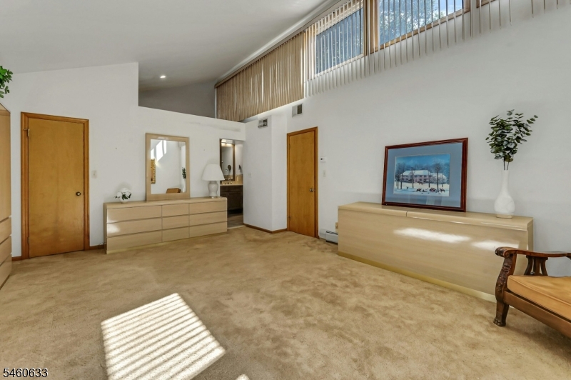 100 Cheshire Ln Property Photo 21