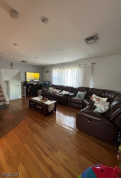 701 Willick Rd Property Photo 4