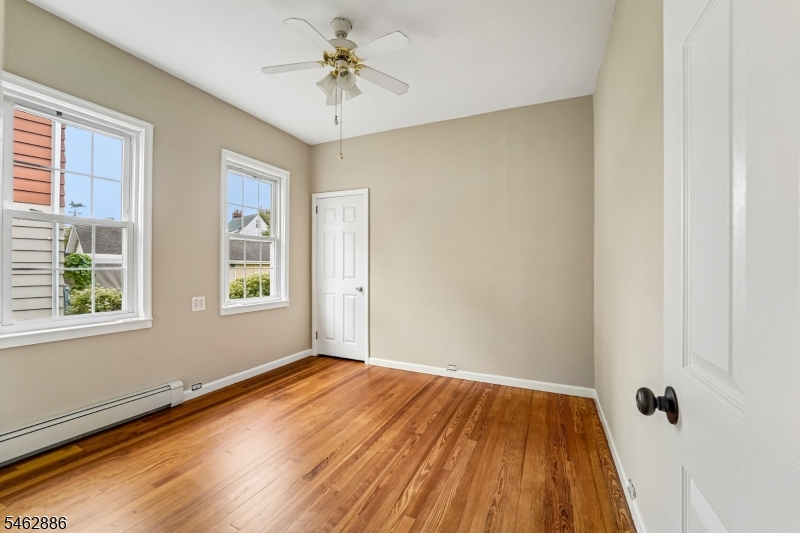 119 Colfax Ave Property Photo 13