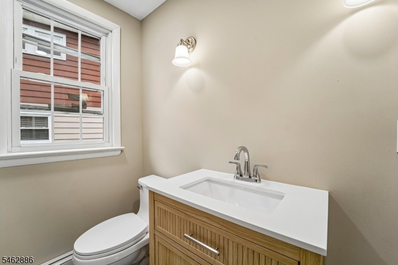 119 Colfax Ave Property Photo 17