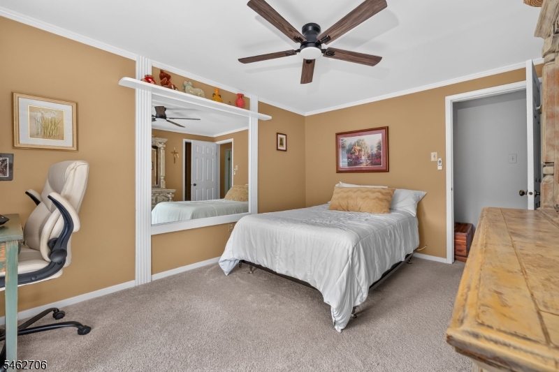 34 Cambridge Property Photo 14