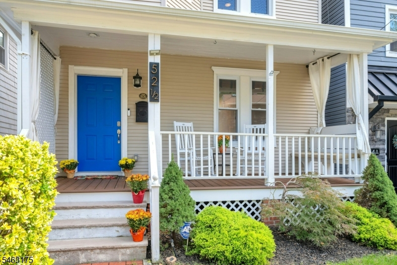 52 Madison St Property Photo 2