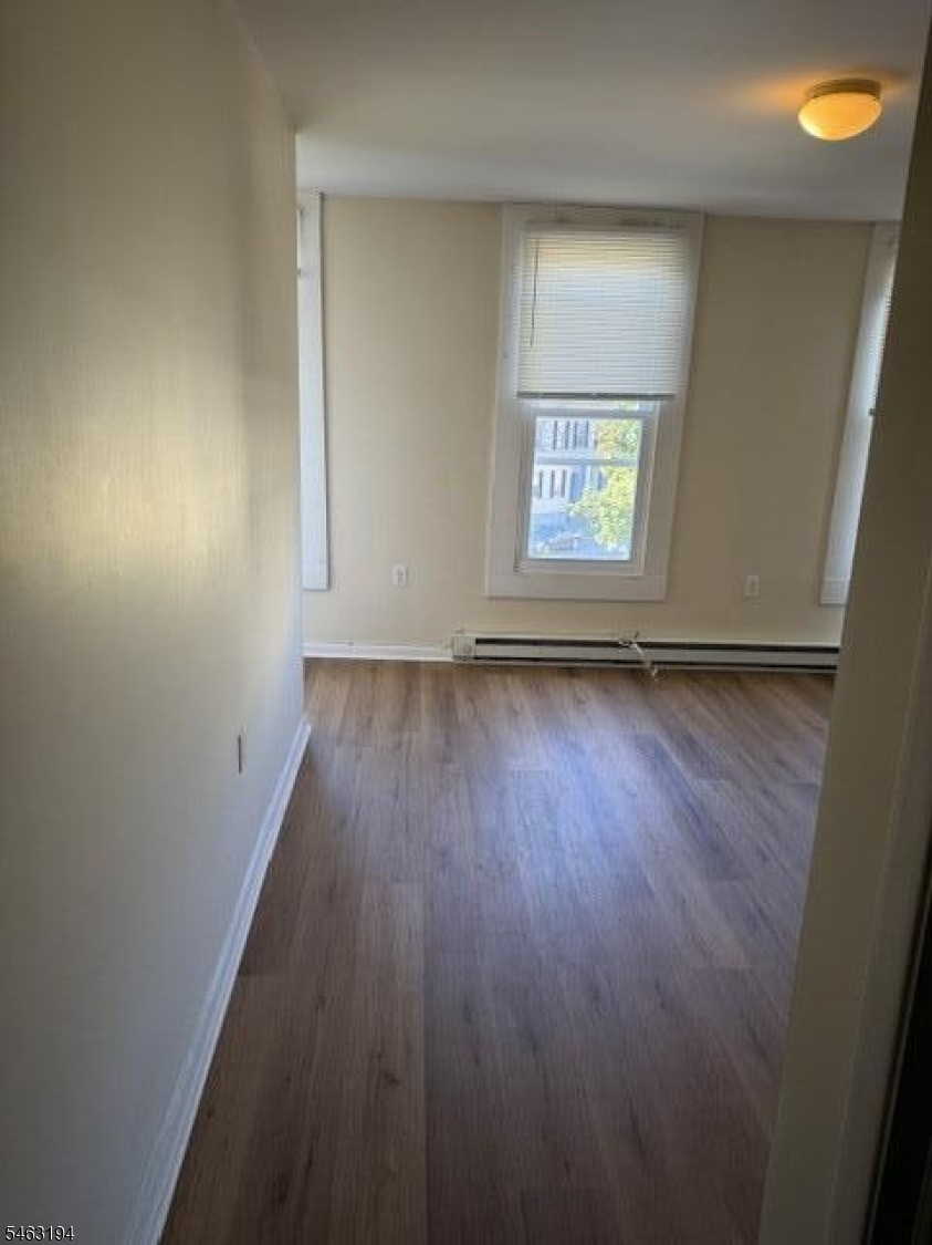 319 Mill St 2 Property Photo 4