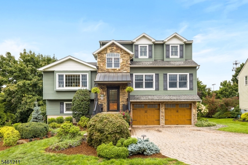 11 Tannery Ln Property Photo 1