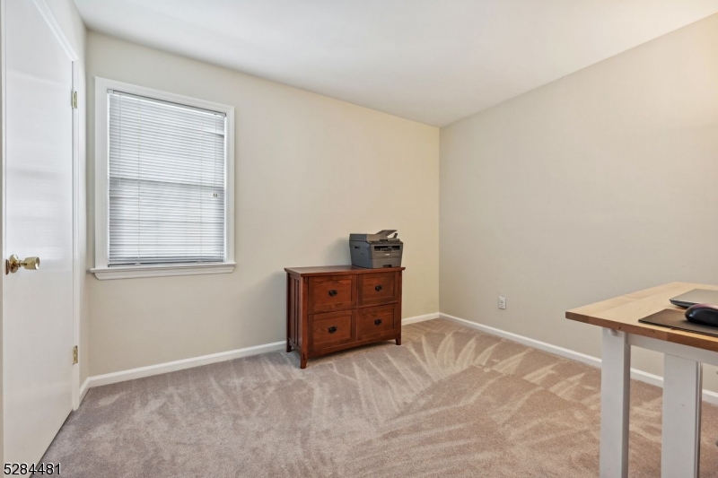 545 Trinity Pl Property Photo 20