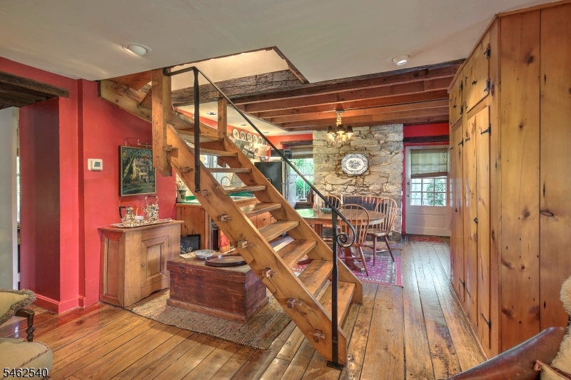 409 Mount Hermon Rd Property Photo 8
