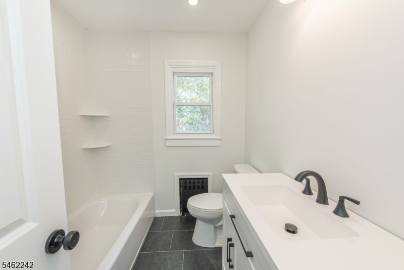 5 Underhill Ct Property Photo 23