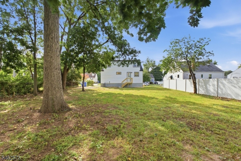 154 Oakmanor Pkwy Property Photo 31