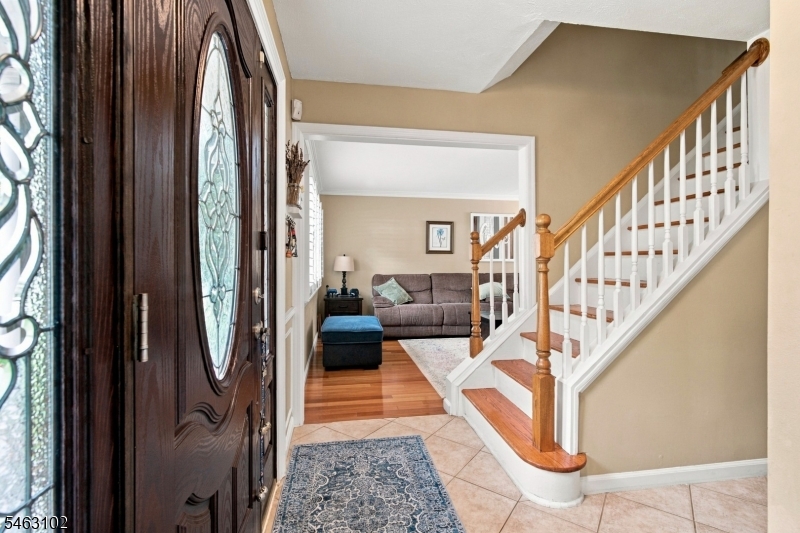 42 Circle Dr Property Photo 4