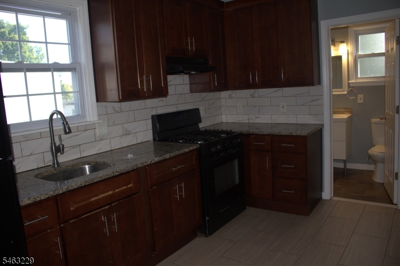 69 N 13th St 3 Property Photo 13