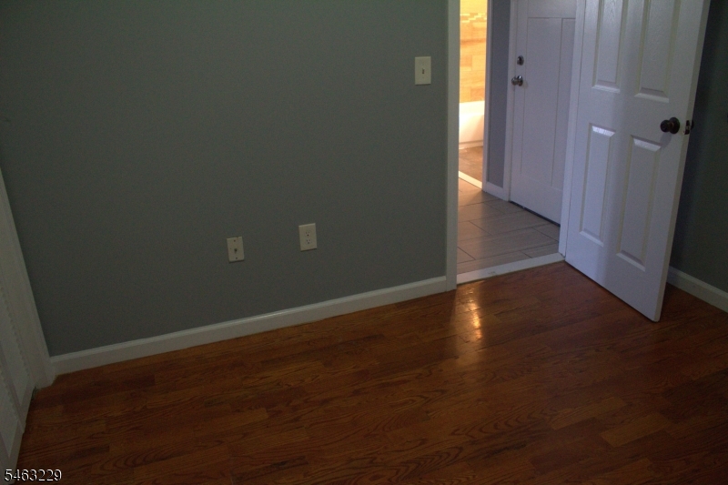 69 N 13th St 3 Property Photo 35
