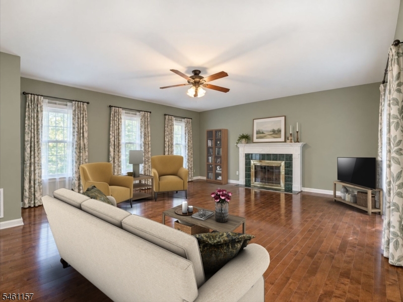 9 Bukiet Ct Property Photo 12