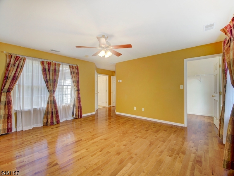 9 Bukiet Ct Property Photo 29