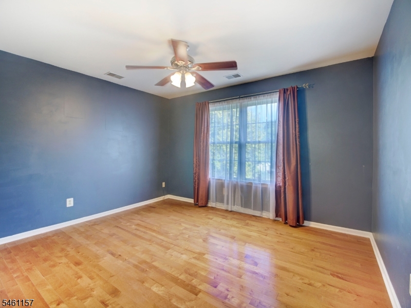 9 Bukiet Ct Property Photo 34
