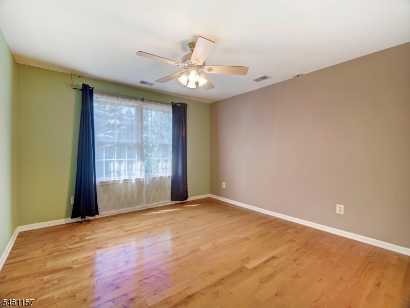 9 Bukiet Ct Property Photo 36