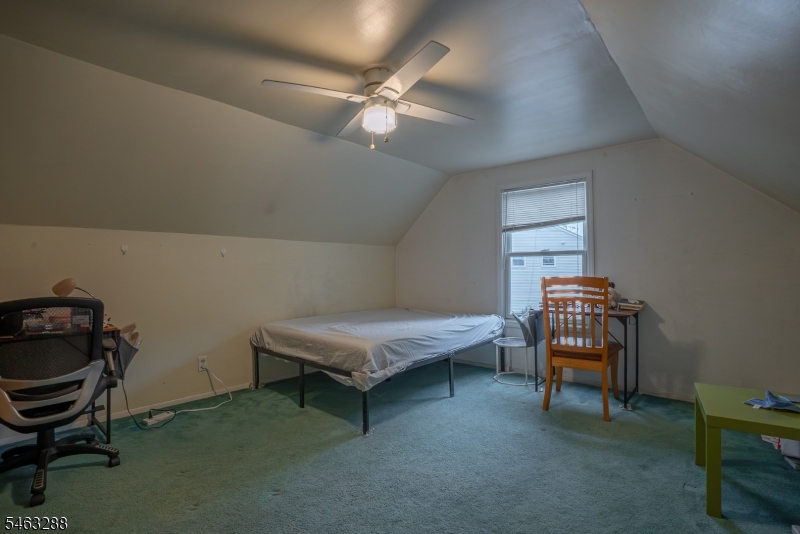 160 Dartmouth St Property Photo 22