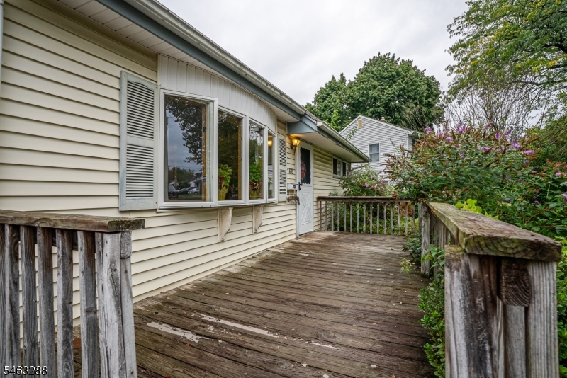 160 Dartmouth St Property Photo 26