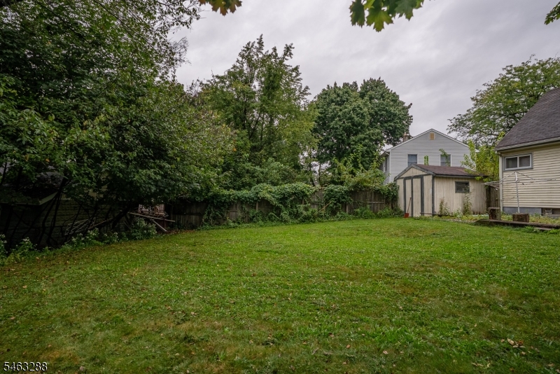 160 Dartmouth St Property Photo 30