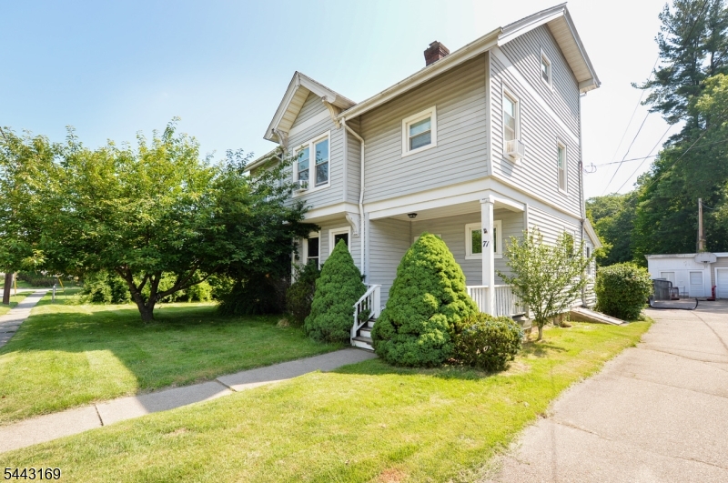 71 Ringwood Ave Property Photo 1
