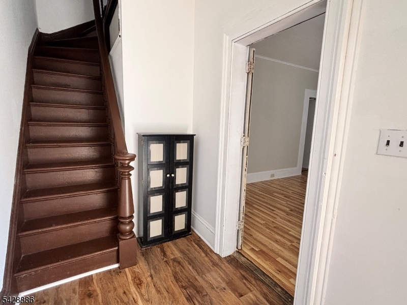 288 Totowa Ave Property Photo 4