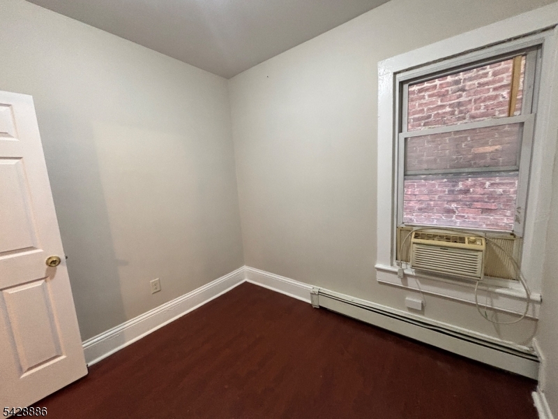 288 Totowa Ave Property Photo 11
