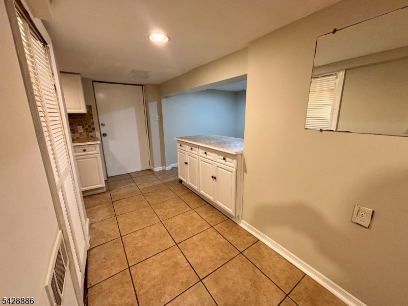 288 Totowa Ave Property Photo 16