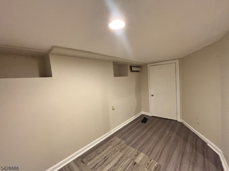 288 Totowa Ave Property Photo 20