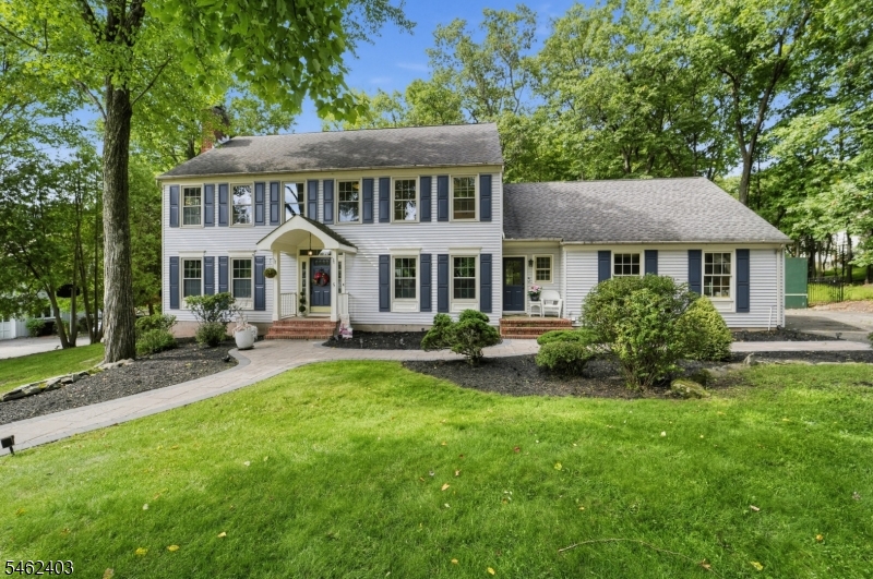 5 Buckingham Ct Property Photo 1