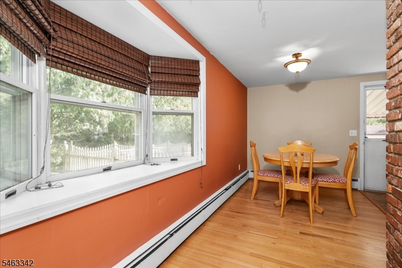 8 Fern Ave Property Photo 12