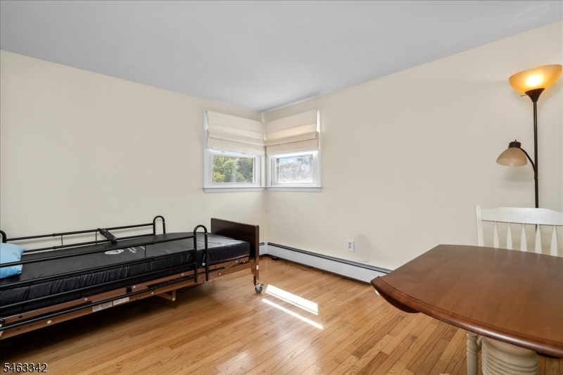 8 Fern Ave Property Photo 33