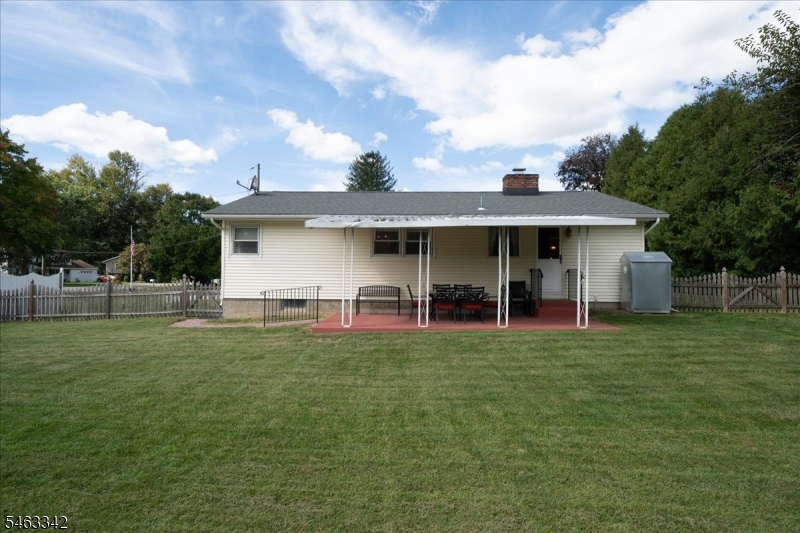 8 Fern Ave Property Photo 50