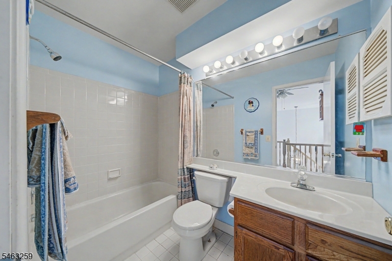 3 Weatherhill Rd Property Photo 17