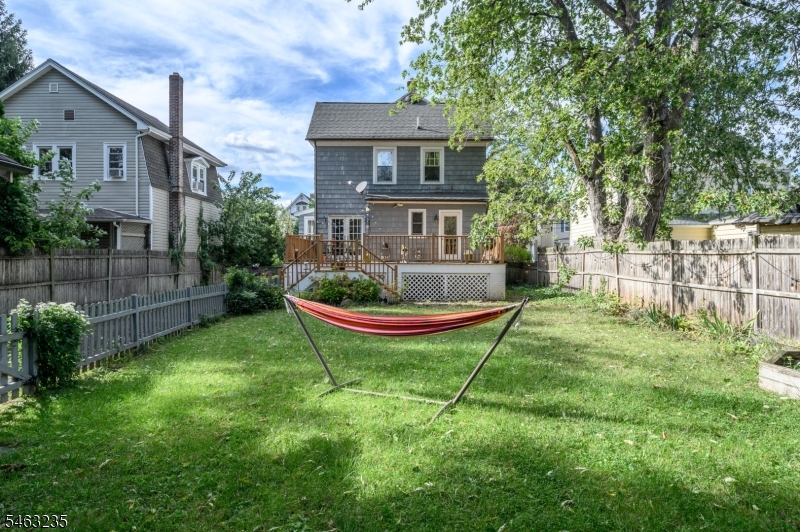 102 Grandview Ave Property Photo 34