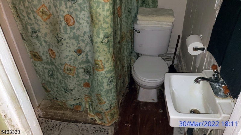 121 Turner St 123 Property Photo 5